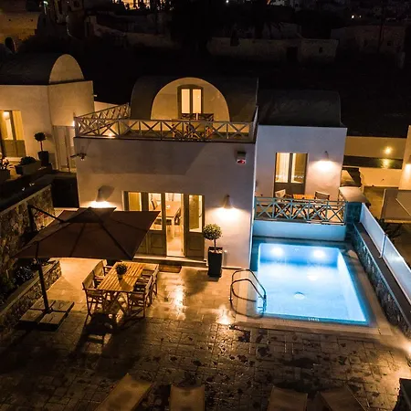 ヴィラ Mathios Luxury Homes *