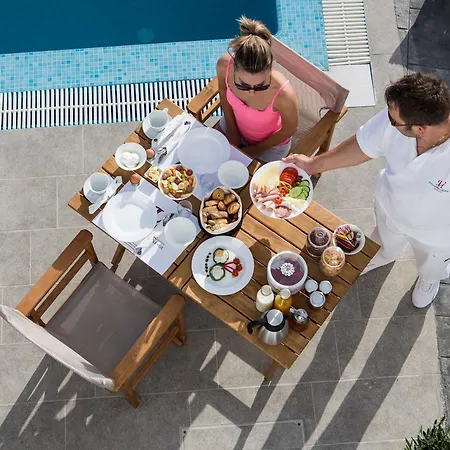 Mathios Luxury Homes Villa