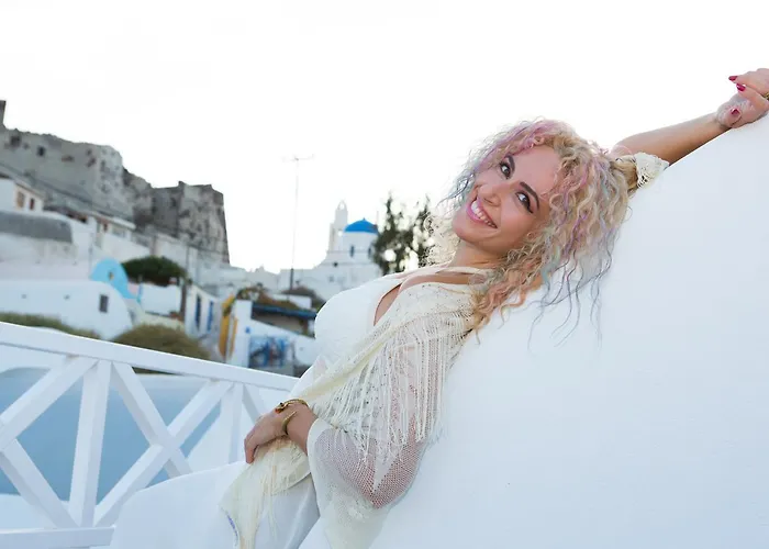 Mathios Luxury Homes Willa *