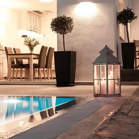 빌라 Mathios Luxury Homes